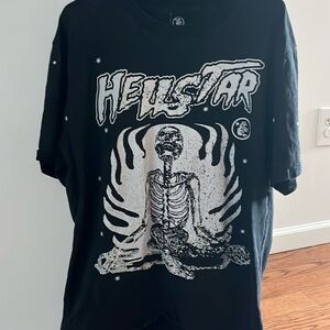 Nice black and white Hellstar t shirt size large